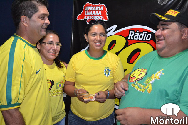 fm89-04.jpg