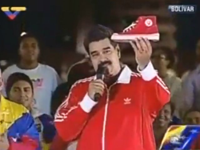 alx_o_tenis_do_chavez_original.jpeg-00.jpeg