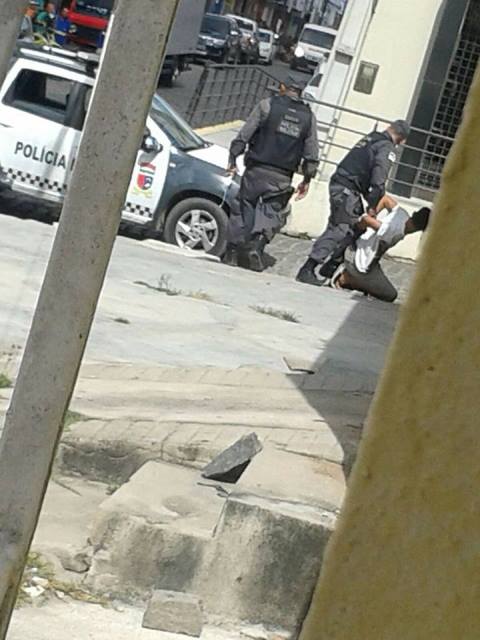 assaltante-preso.jpg-00.jpg