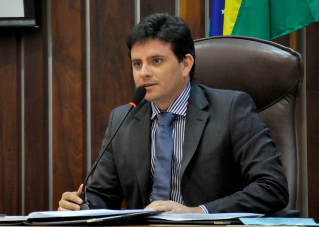 ca-al4-00.jpg