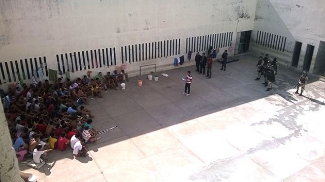 cadeia_1.jpg-00.jpg