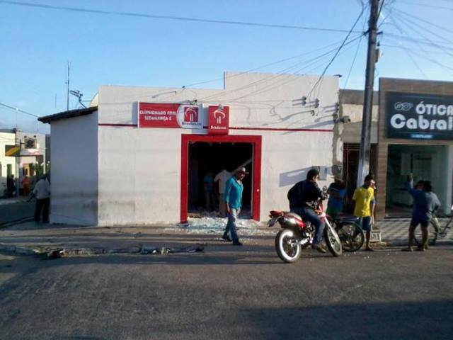 caixa.jpg-bradesco.jpg