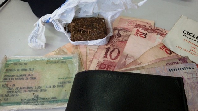 droga-e-dinheiro.jpg-00.jpg