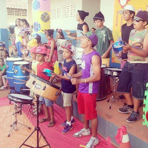 escola-03.jpg escola-03.jpg