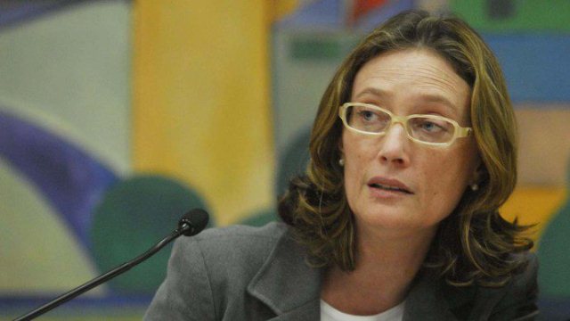 ex-ministra-00.jpeg ex-ministra-00.jpeg