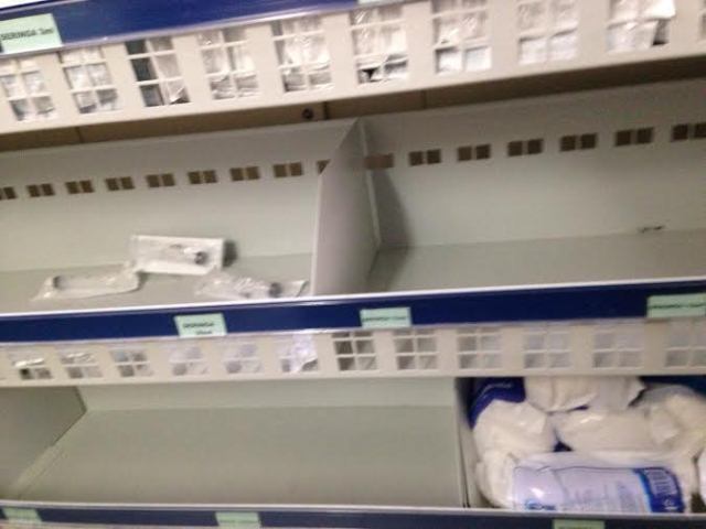 farmacia-walfredo-00.jpg