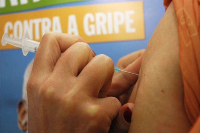 gripe-vacina-a-00.jpg gripe-vacina-a-00.jpg