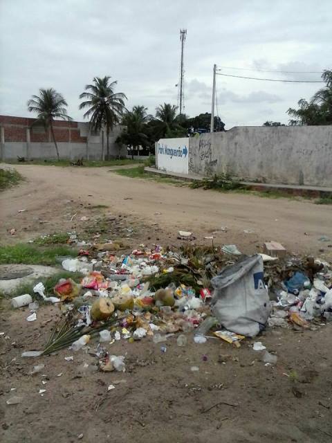 lixo.jpg-00.jpg