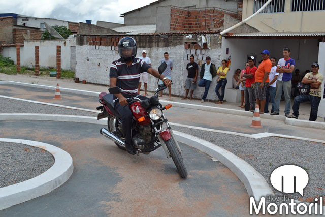 moto-03.jpg