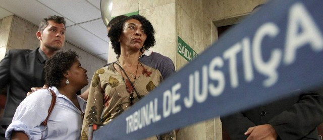 mulher_amarildo-00.jpg mulher_amarildo-00.jpg