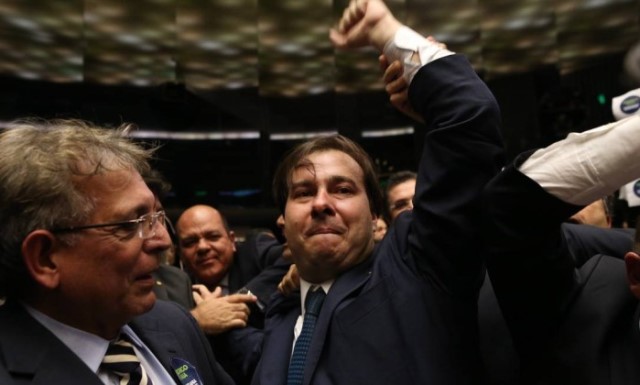 rodrigo-maia-comemora-00.jpg