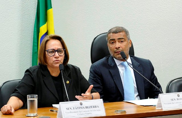 sen-romario-00.jpg