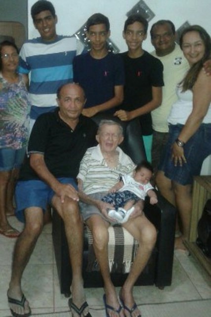 seu-saturnino-pedra-preta.jpg